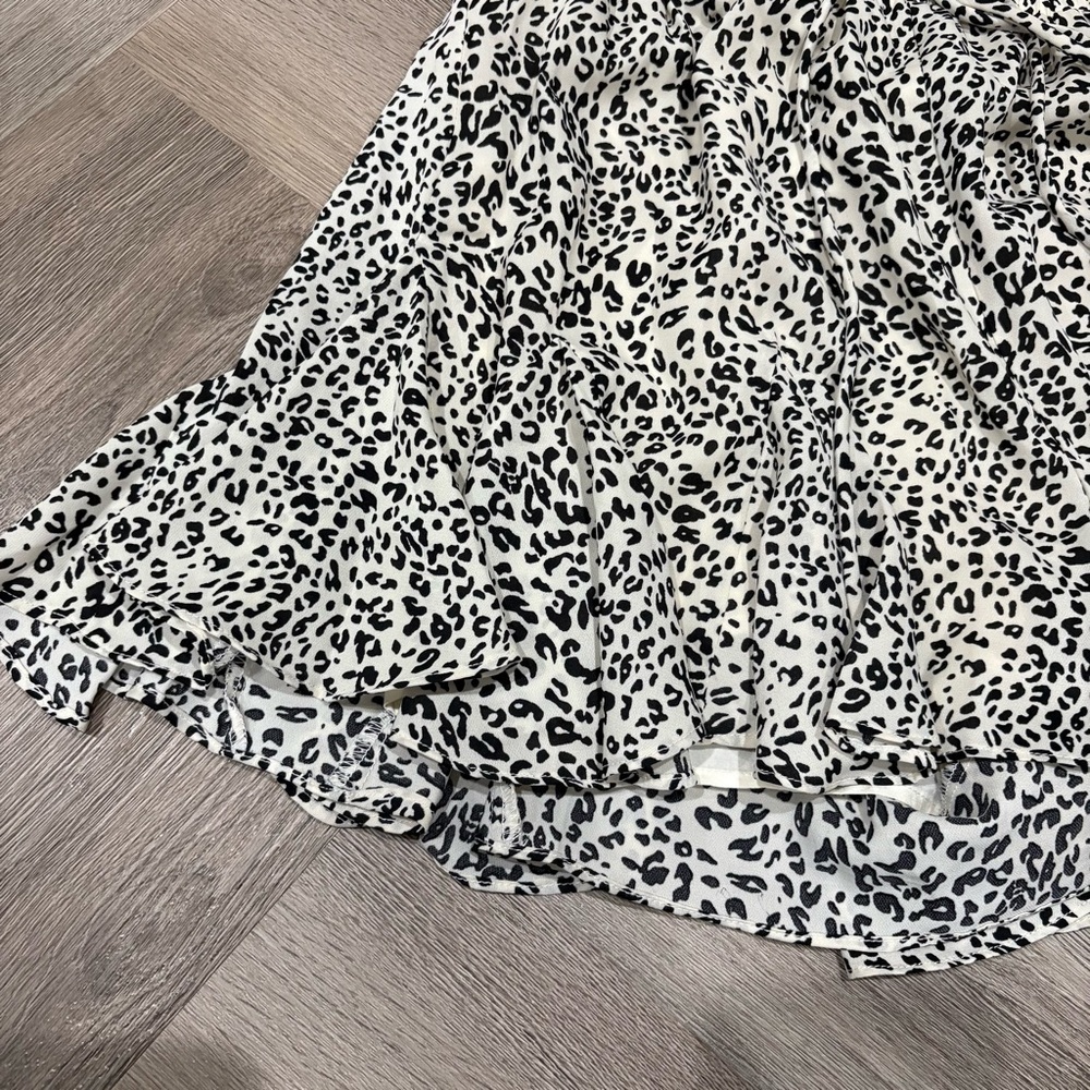 Sugar Lips Leopard Print Drawstring Flowy Romper … - image 3